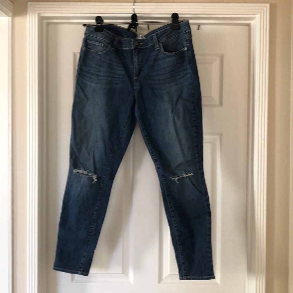 PAIGE Verdugo Denim Ankle Jeans w/ Ripped Knees
